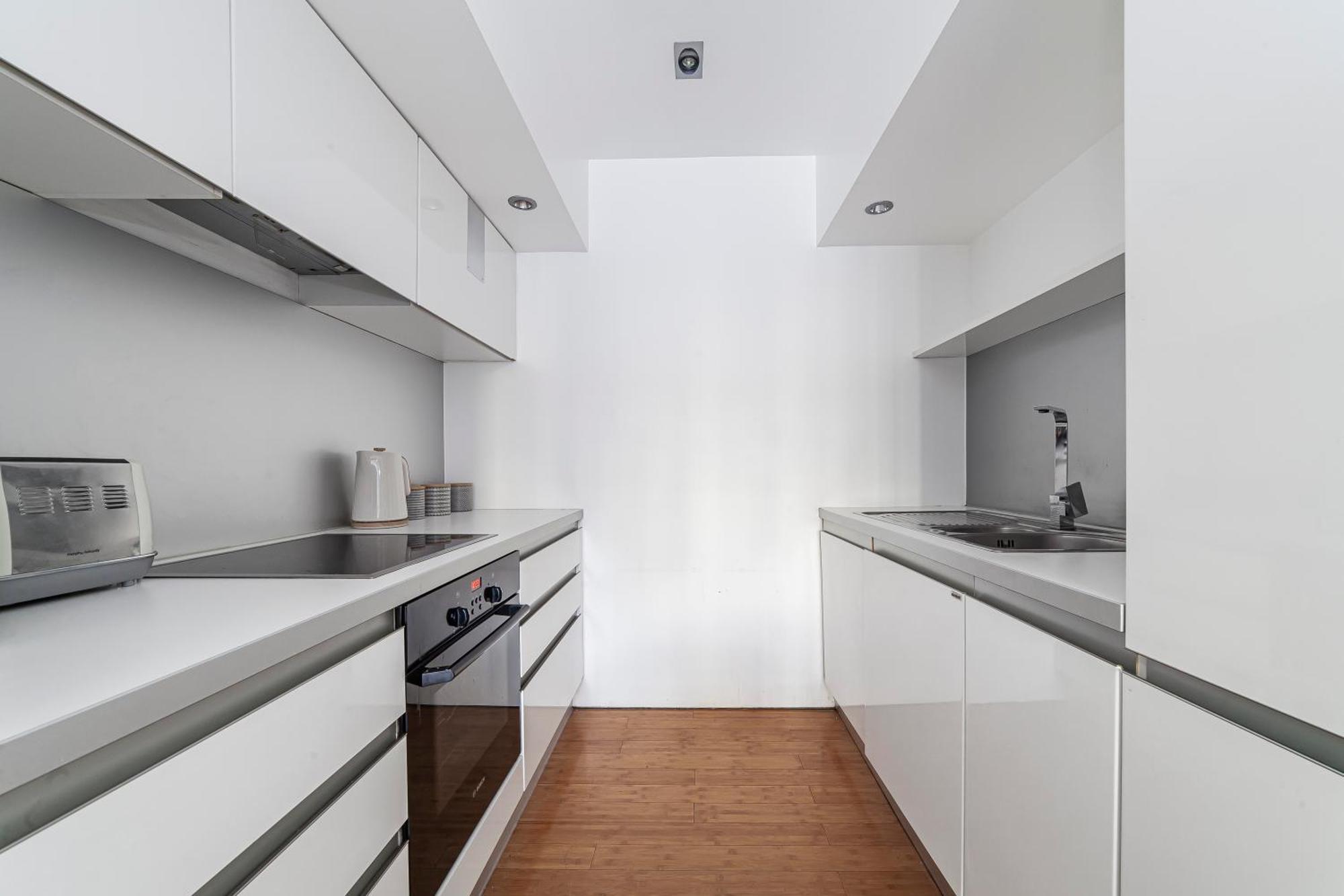 The Haggerston Luxury Collection Apartment Wembley Exterior photo