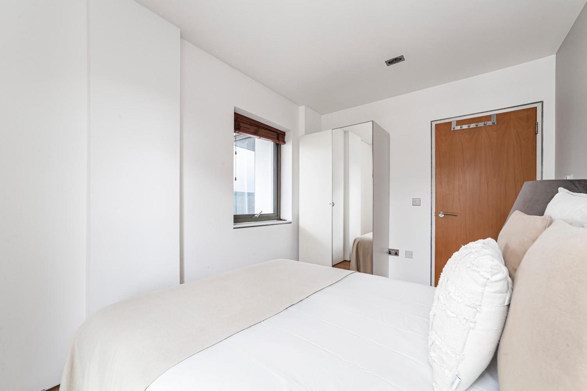 The Haggerston Luxury Collection Apartment Wembley Exterior photo